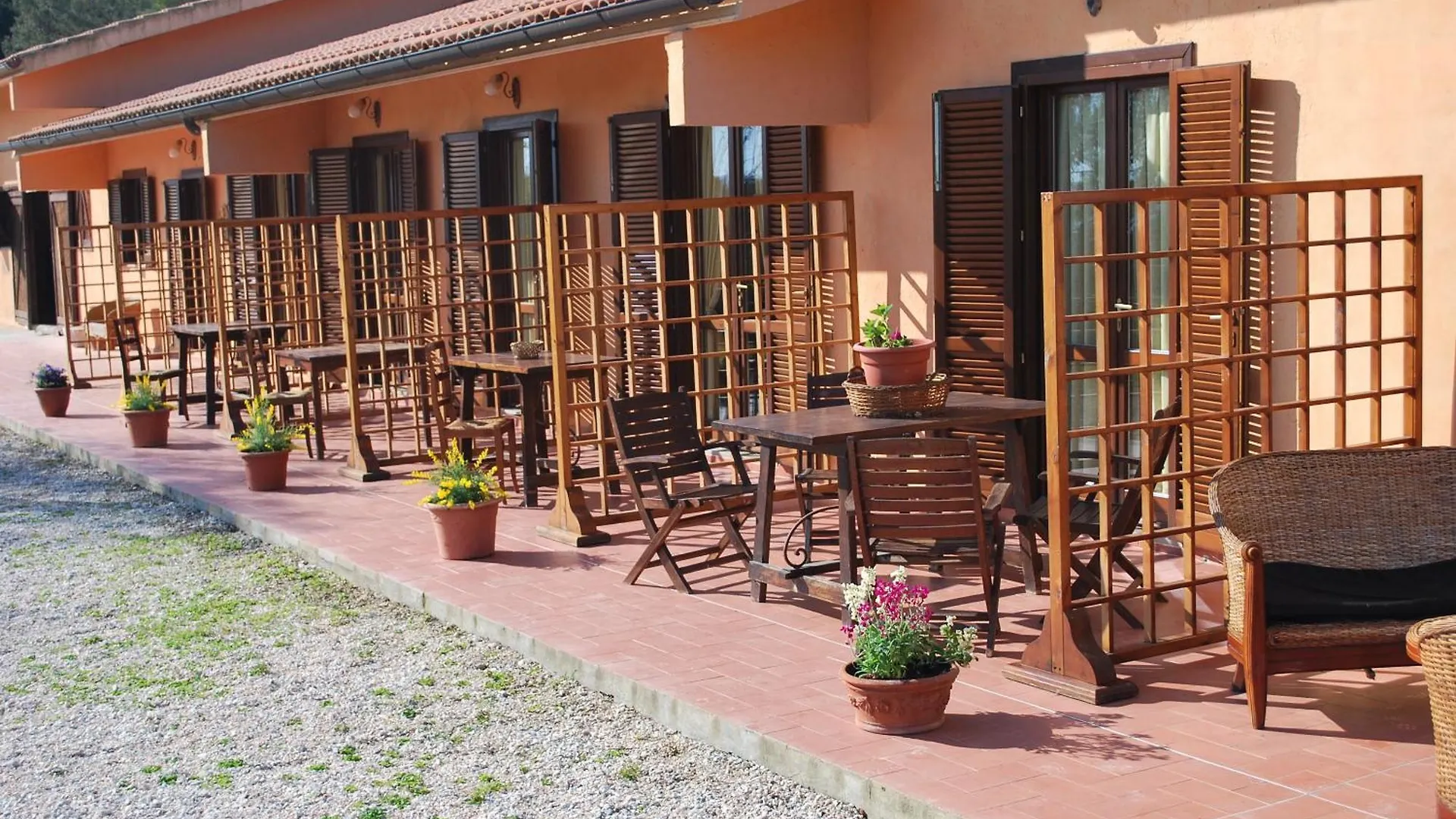 Erba Di Campo Residence Quercianella 0*,